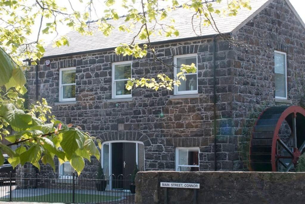 Stone Flax Mill Holiday home *